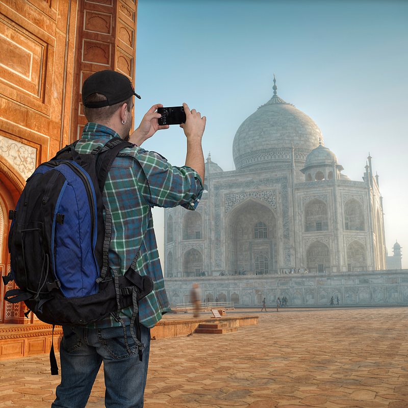 Photographing the Taj Mahal through an archway